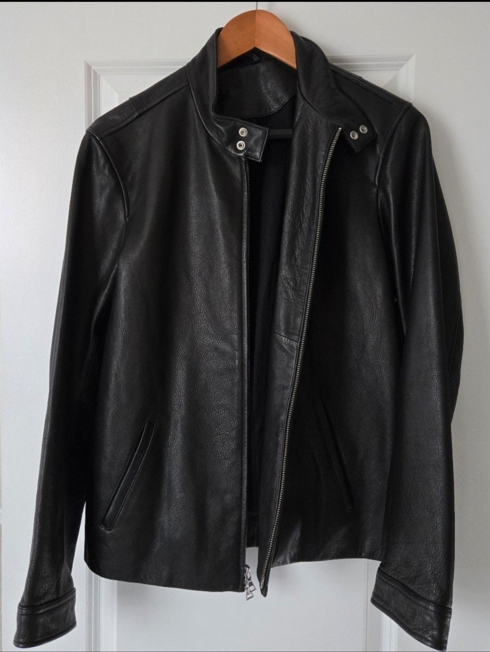 Vince Men's Black Leather Jacket Size Medium, Lightly Worn